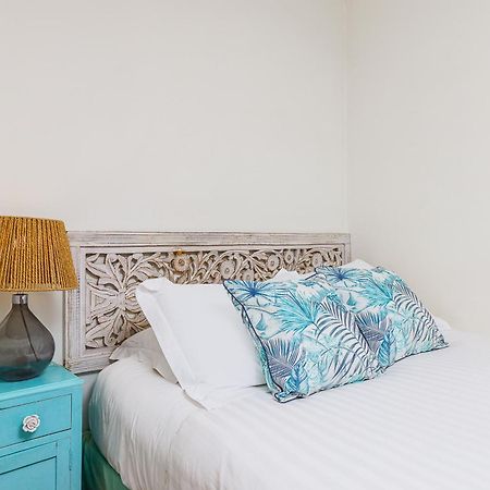 Pateo Santo Estevao-Self Catering Apartments Лиссабон Экстерьер фото