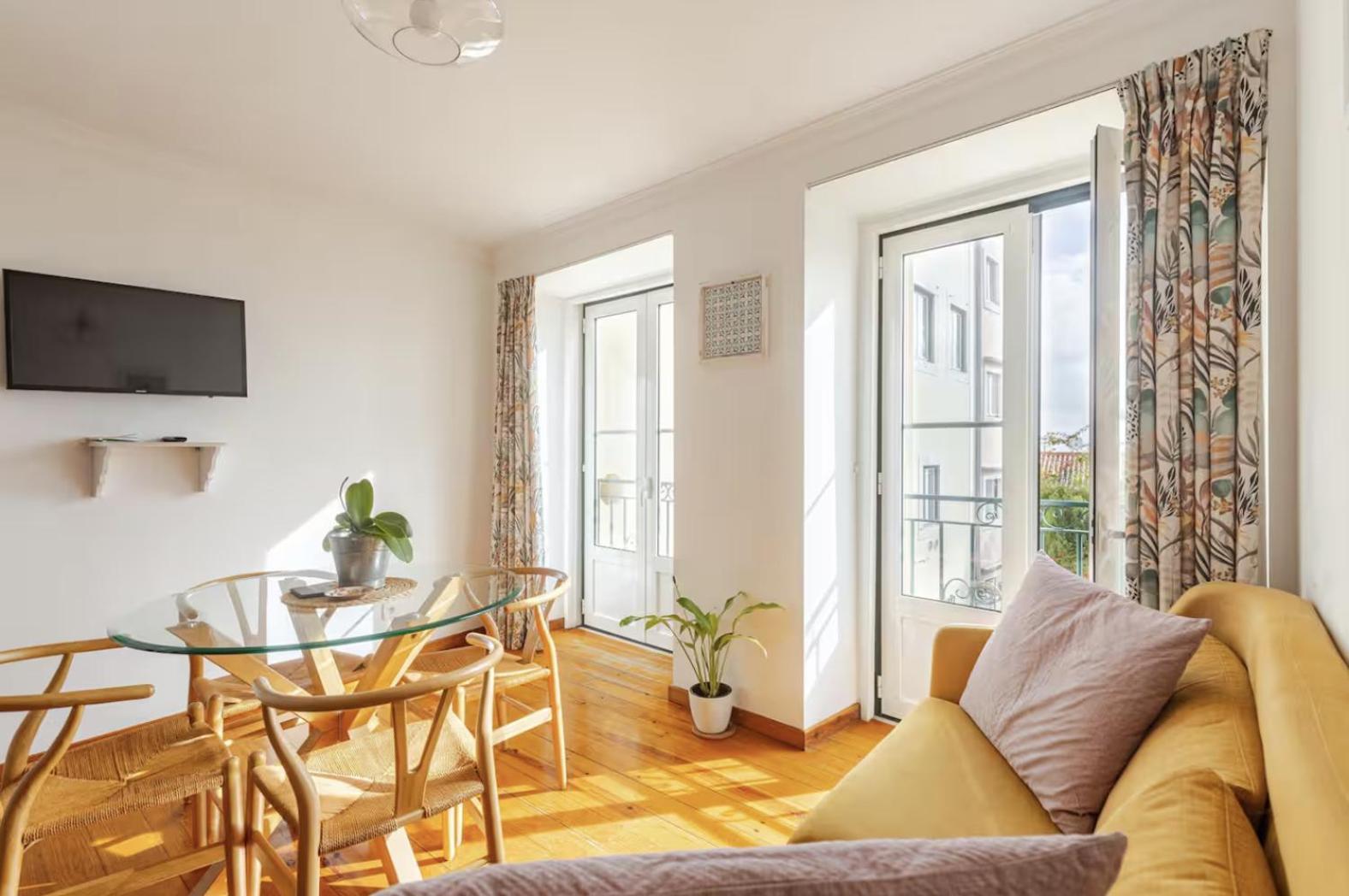 Pateo Santo Estevao-Self Catering Apartments Лиссабон Экстерьер фото