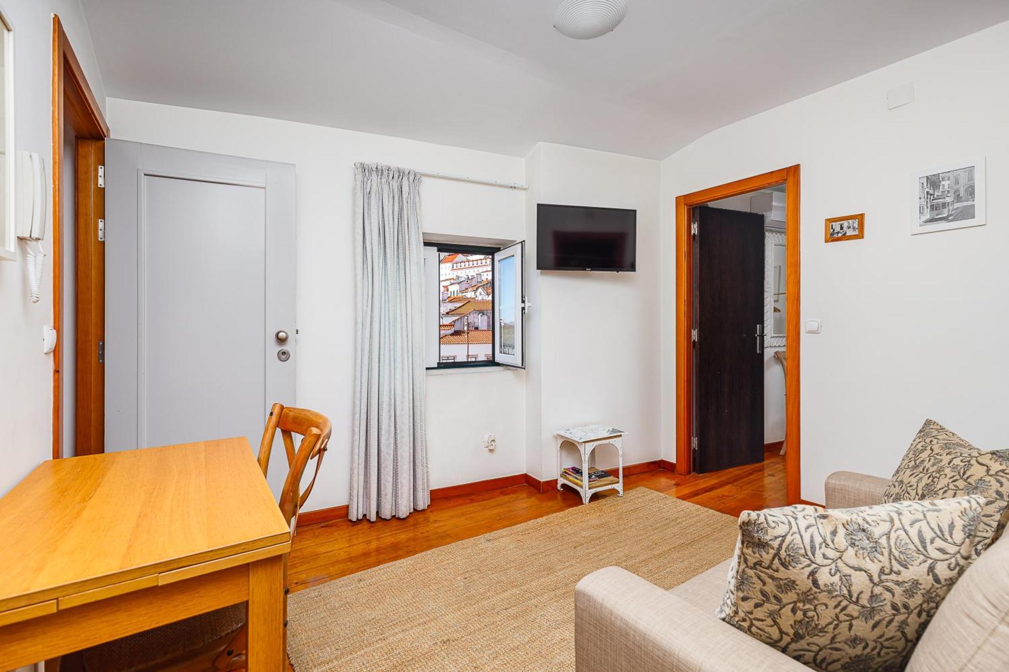 Pateo Santo Estevao-Self Catering Apartments Лиссабон Номер фото