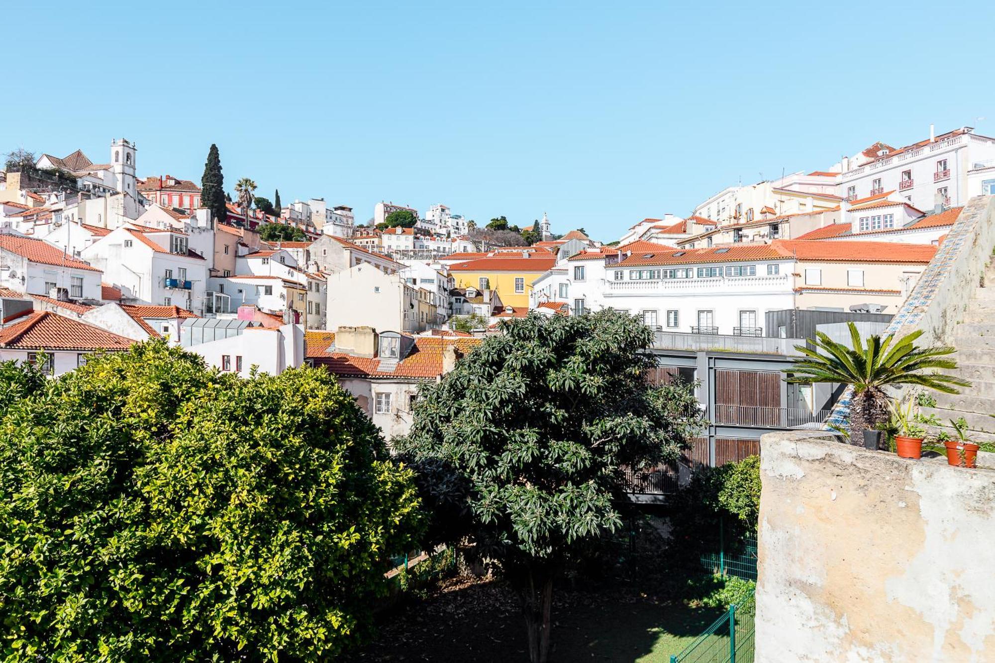 Pateo Santo Estevao-Self Catering Apartments Лиссабон Номер фото