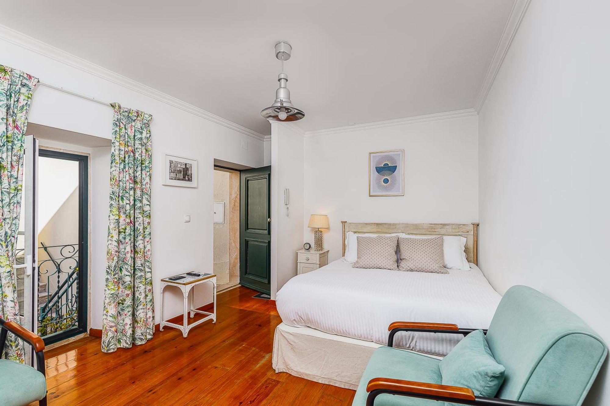 Pateo Santo Estevao-Self Catering Apartments Лиссабон Экстерьер фото