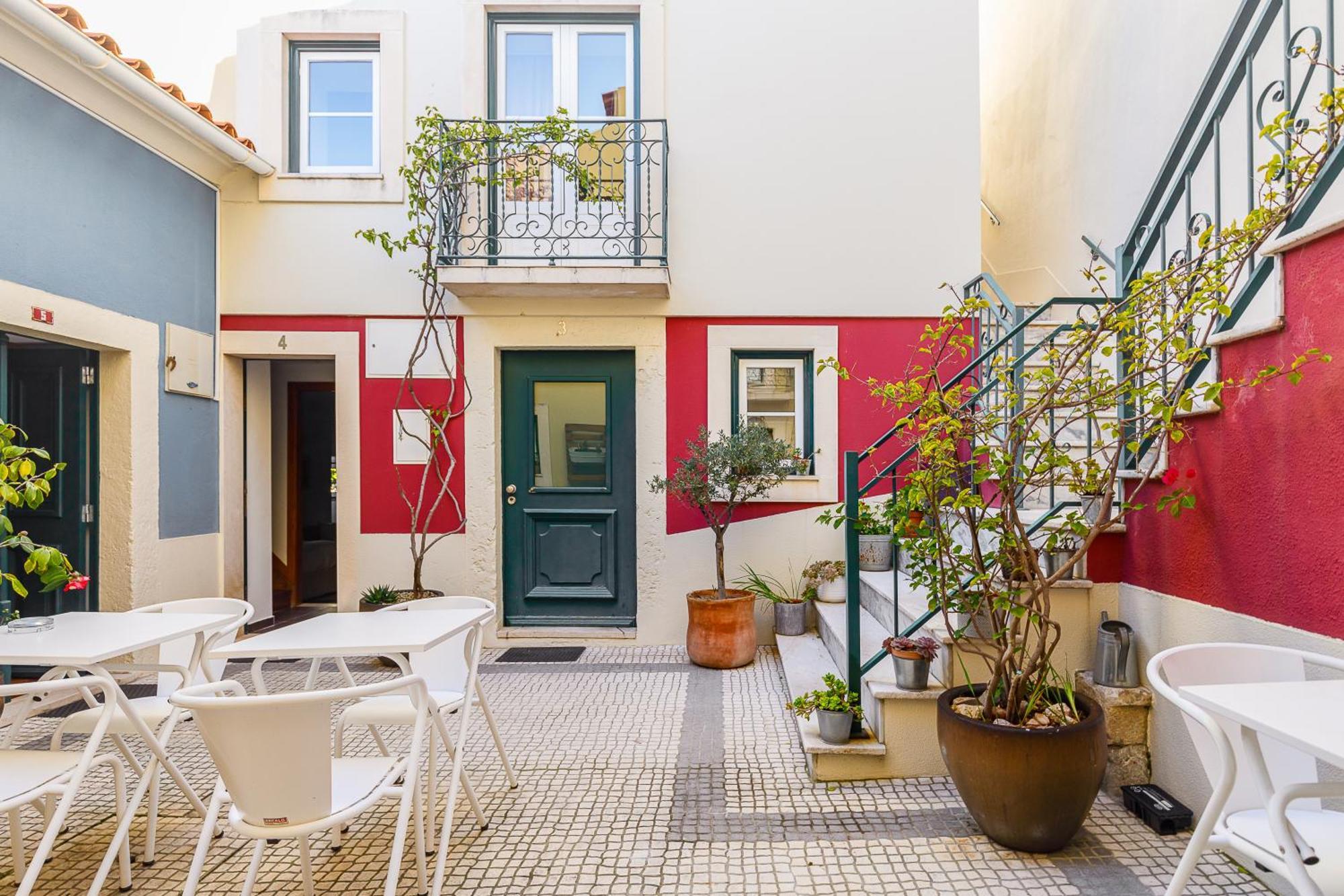 Pateo Santo Estevao-Self Catering Apartments Лиссабон Экстерьер фото