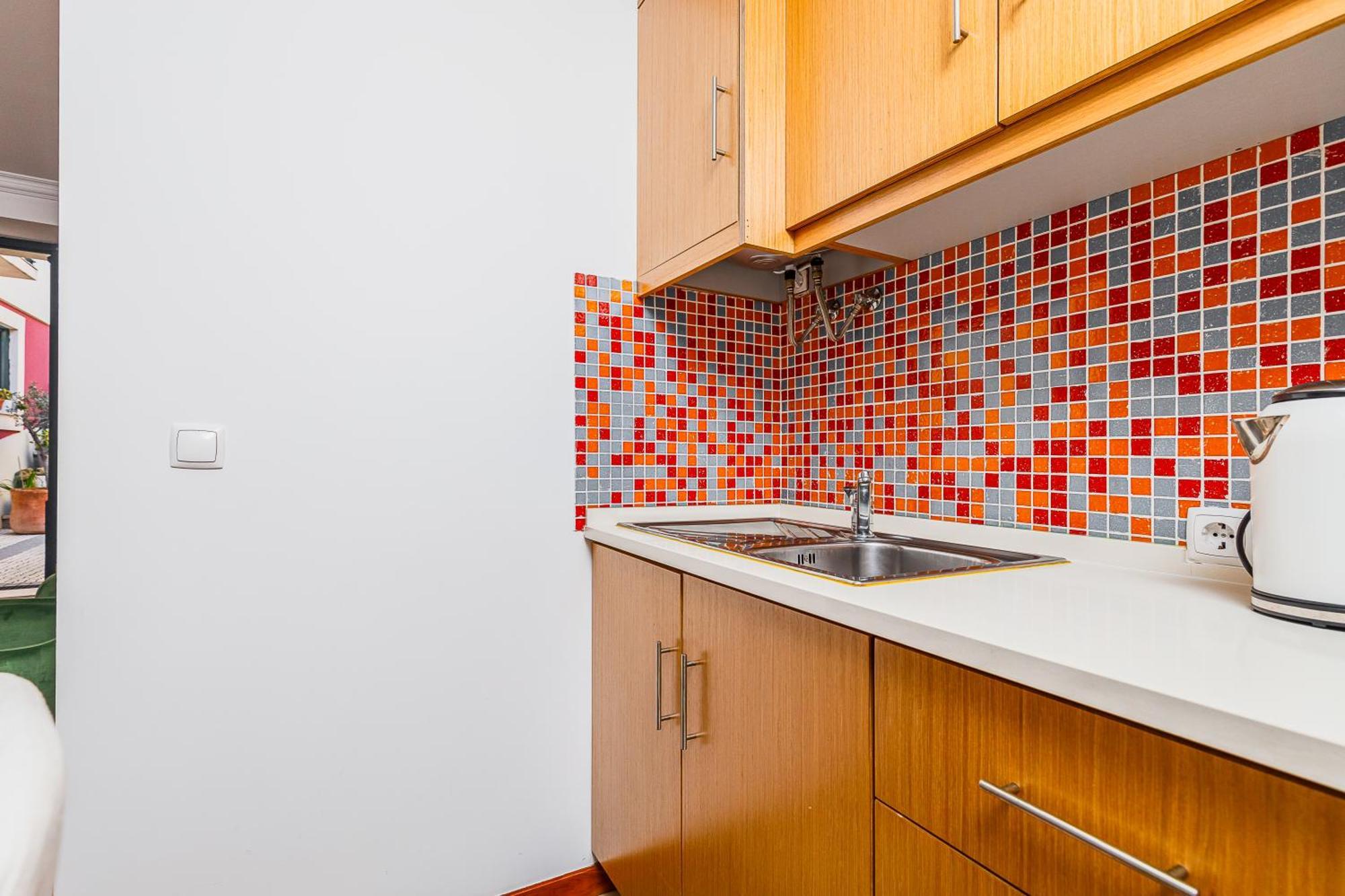 Pateo Santo Estevao-Self Catering Apartments Лиссабон Экстерьер фото