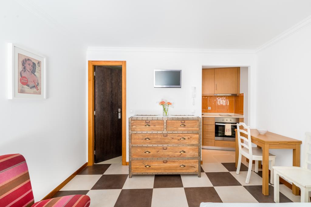 Pateo Santo Estevao-Self Catering Apartments Лиссабон Экстерьер фото